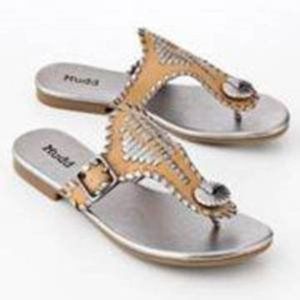 Womens Sandals Mudd Brown 6 Monroe Metallic Accents Faux Leather Slip On Thong